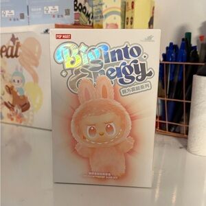 SEALED  Big Into Energy labubu